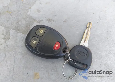 2010 Chevrolet Silverado 1500 Lt from USA, damaged, VIN 3GCRKSE32AG229387